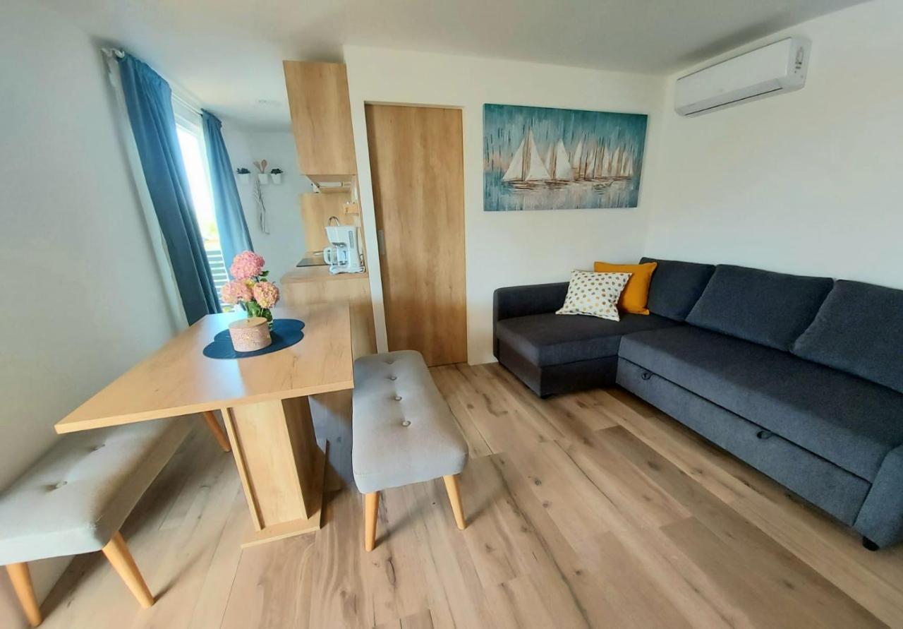 Mobile Homes Charly Tisno Exterior foto